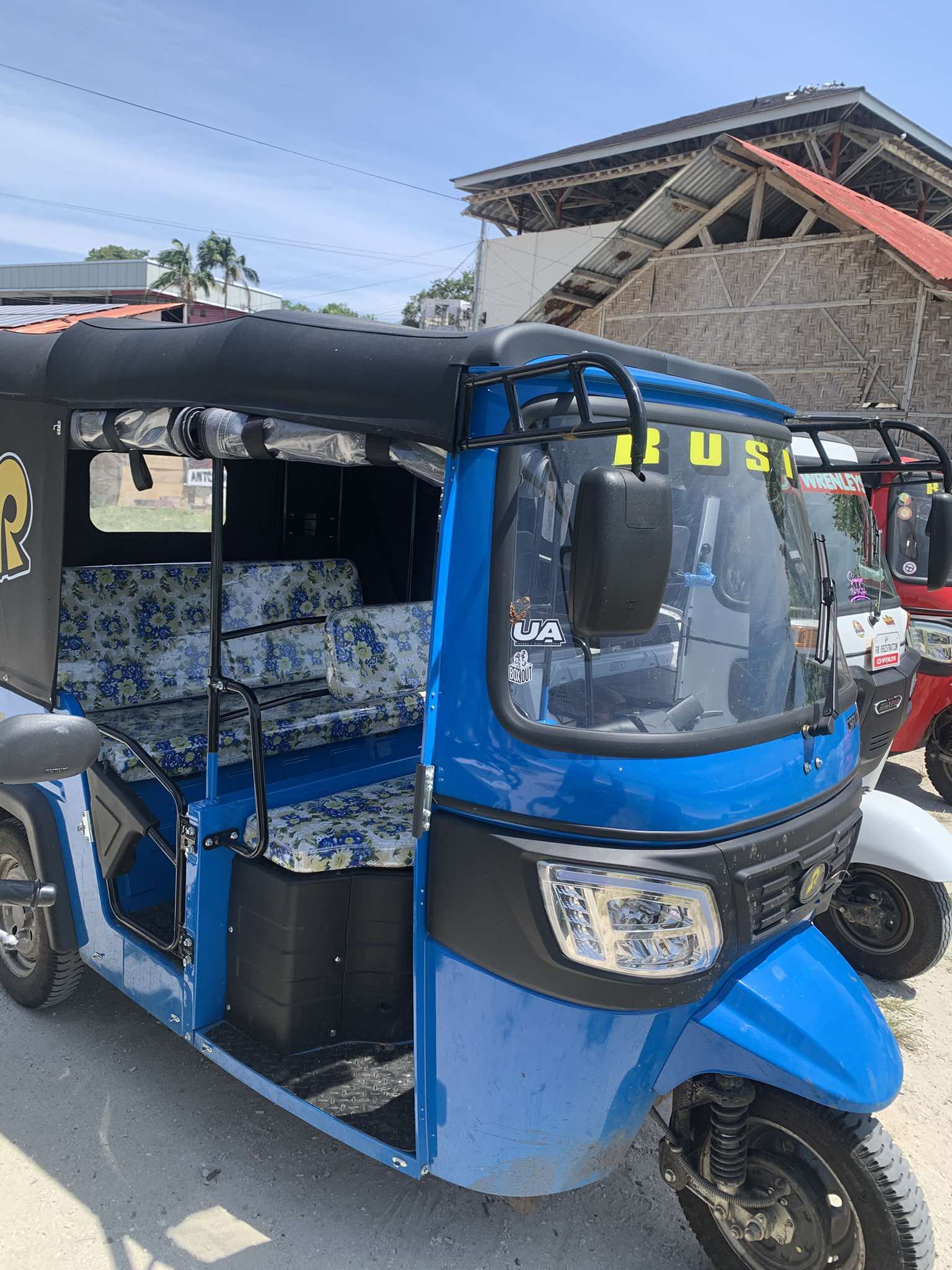 Tuktuk Manual Blue